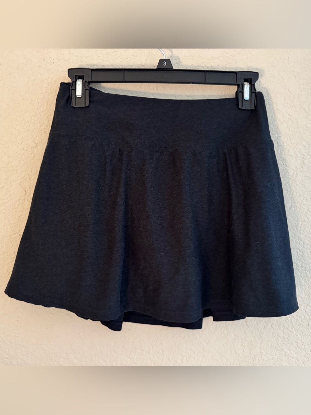 Jockey women’s black athletic skirt / skort. Size S. EUC.